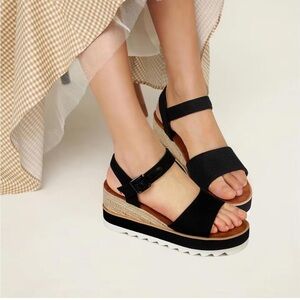 Black Women's Sandals